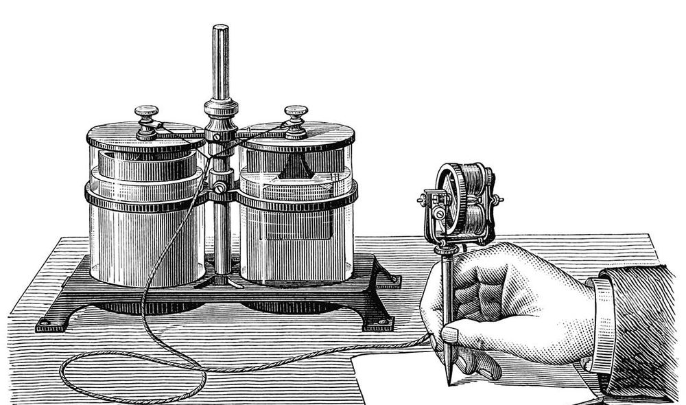 Gravure ancienne d'une main qui écrit sur une feuille posée à plat sur un bureau, poignet droit